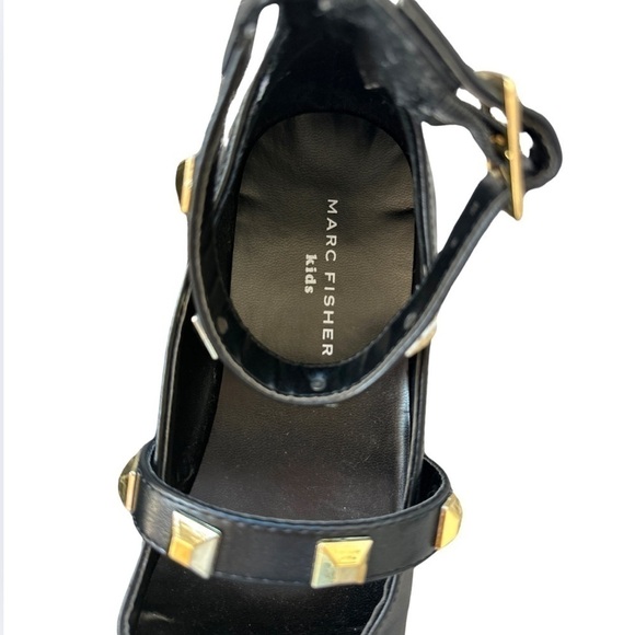 Marc Fisher Kids Tashi Buckle Dress Flats - Picture 4 of 6